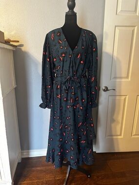 Elegant Long Sleeve Dress in Navy and Coral